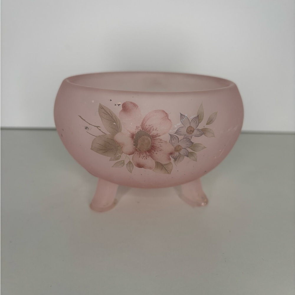 Vintage Mid Century Viking Pink Satin Floral Flowerlite